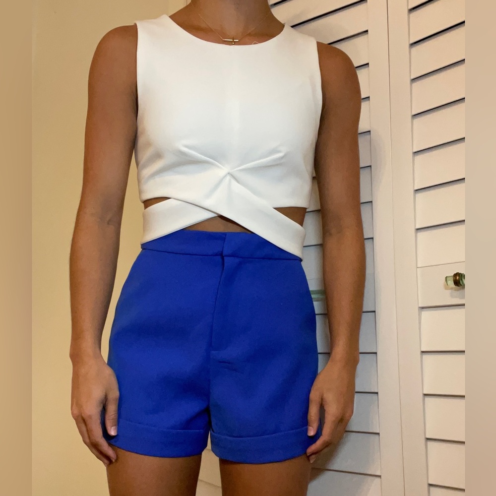 Do+Be white cropped wrap top